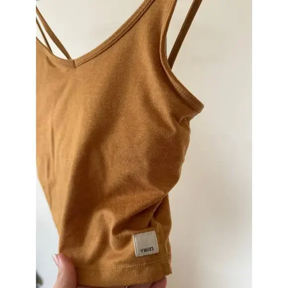 Vuori Halo Performance Crop Top Sports Bra Double Strap Cami - XS Athleisure - Picture 2 of 6